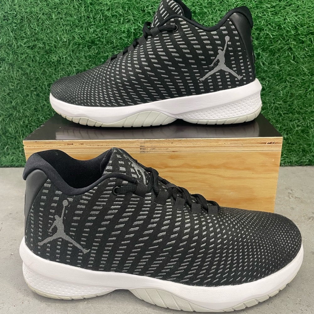2015 Jordan B. Fly Black and White Athletic Shoes with Knit Upper